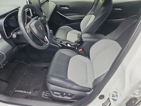 Used 2021 Toyota Corolla XSE FWD image 27