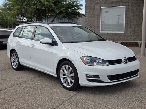Used 2016 Volkswagen Golf SE FWD image 7