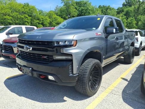 Used 2021 Chevrolet Silverado 1500 LT Trail Boss w/ Convenience Package II AWD/4WD image 1