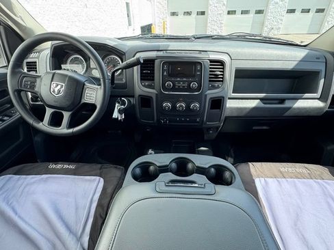 Used 2013 RAM 2500 Tradesman w/ Chrome Appearance Group AWD/4WD image 13