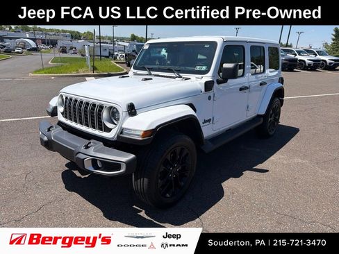 Certified 2025 Jeep Wrangler Unlimited Sahara AWD/4WD image 1