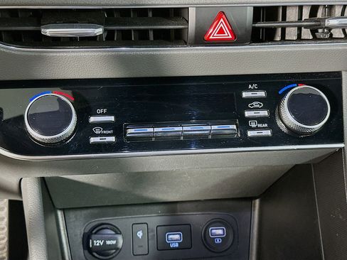 Used 2021 Hyundai Sonata SEL Plus w/ Tech Package FWD image 24