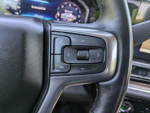 Used 2023 Chevrolet Silverado 1500 LT AWD/4WD image 22
