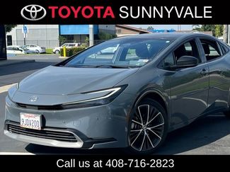Used 2023 Toyota Prius XLE video 1