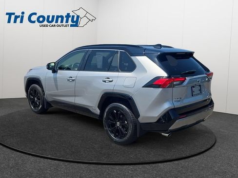 Certified 2023 Toyota RAV4 XSE w/ XSE Grade Weather Package AWD/4WD image 5