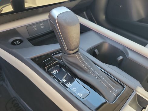 New 2026 Nissan Sentra SL w/ Floor Mat Package FWD image 27
