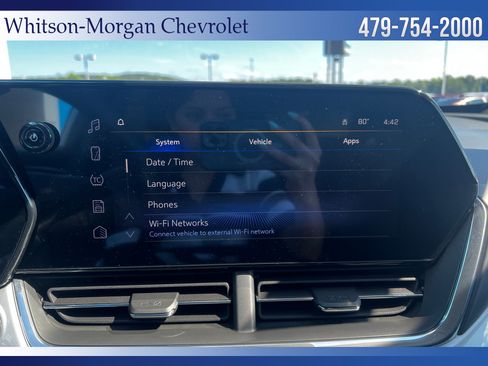 New 2026 Chevrolet Trax LT w/ LT Convenience Package FWD image 18