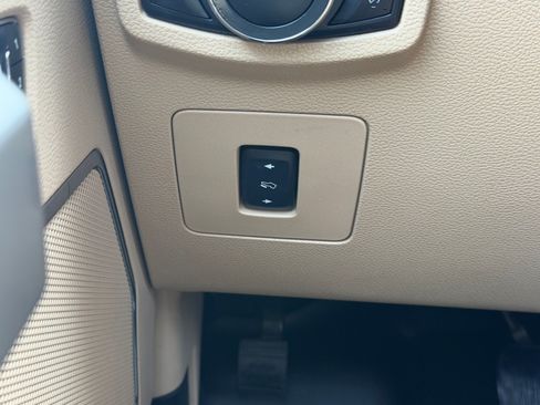Used 2016 Ford F150 Lariat AWD/4WD image 30
