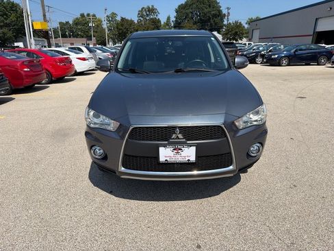 Used 2012 Mitsubishi Outlander GT FWD image 3