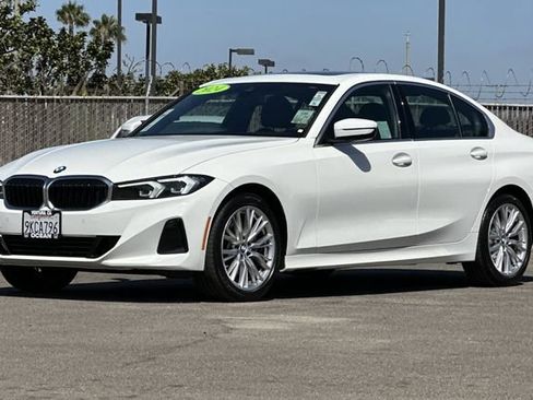 Used 2024 BMW 330i Sedan w/ Convenience Package RWD image 8