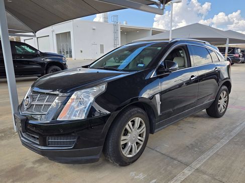 Used 2010 Cadillac SRX Luxury FWD image 3