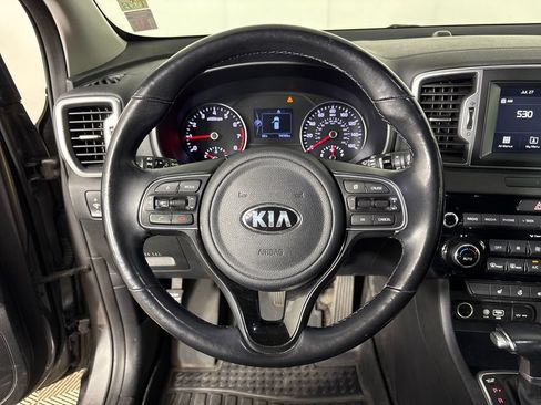 Used 2019 Kia Sportage EX w/ EX Premium Package FWD image 17