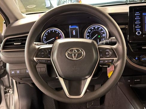 Used 2022 Toyota Camry LE image 16