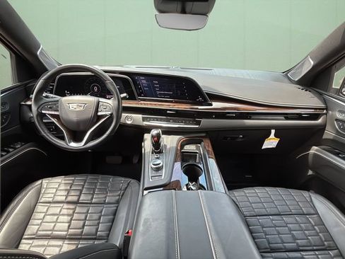 Used 2021 Cadillac Escalade ESV Sport Platinum RWD image 20