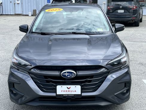 Used 2025 Subaru Legacy Premium AWD/4WD image 2