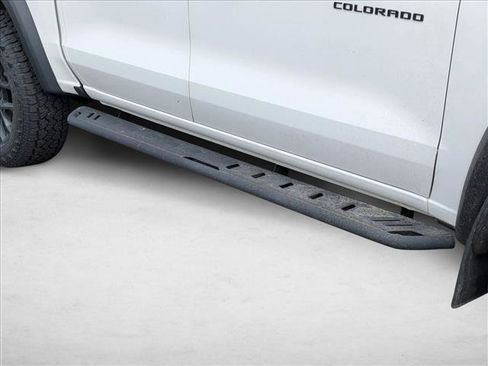 Used 2024 Chevrolet Colorado Trail Boss w/ LPO, Dark Essentials Package image 10