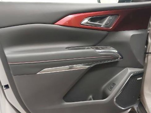 New 2026 Chevrolet Traverse Z71 w/ Enhanced Driving Package image 24