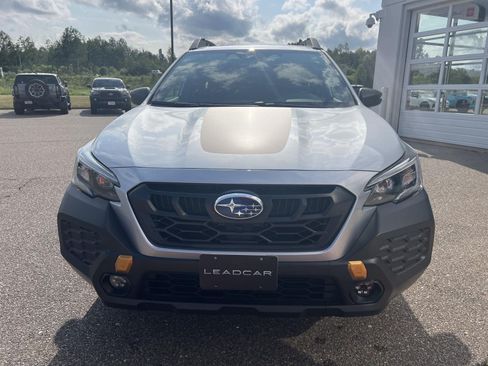 Used 2025 Subaru Outback Wilderness AWD/4WD image 9