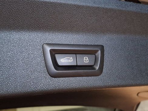 Used 2024 BMW X3 xDrive30i w/ Premium Package AWD/4WD image 29