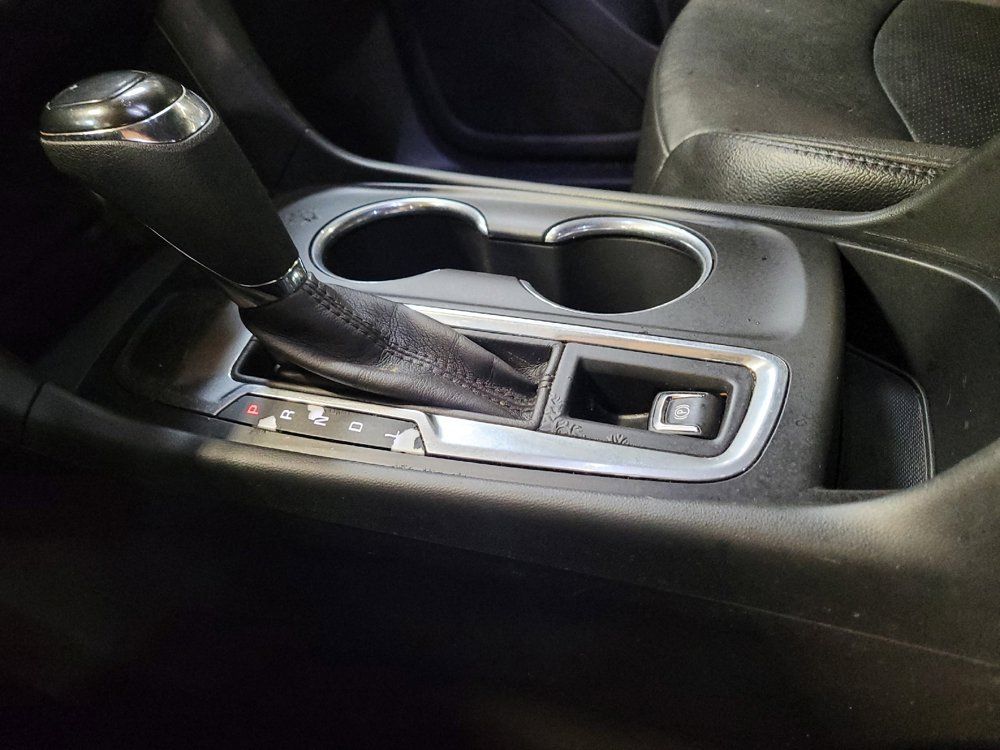 Used 2020 Chevrolet Equinox LT FWD image 26