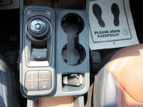 Used 2024 Ford Maverick Lariat w/ 4K Tow Package AWD/4WD image 22