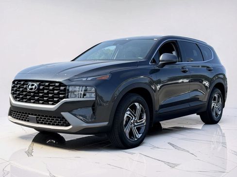 Used 2023 Hyundai Santa Fe SE FWD image 4