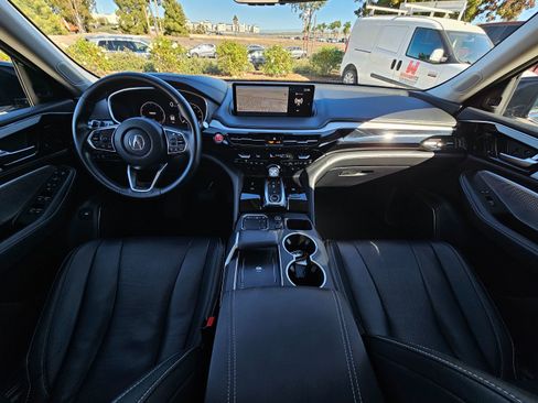 Used 2024 Acura MDX FWD w/ Technology Package image 16