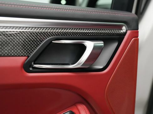 Certified 2023 Porsche Macan GTS AWD/4WD image 15