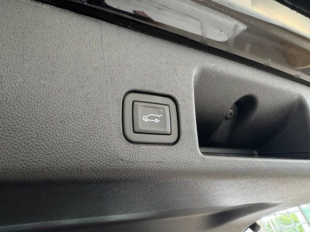 Used 2026 Chevrolet Equinox EV RS AWD/4WD image 43