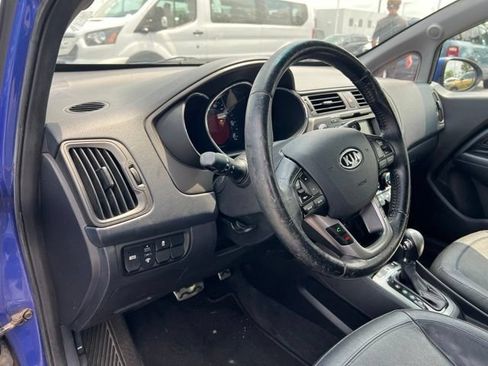 Used 2012 Kia Rio SX w/ Premium Pkg FWD image 9