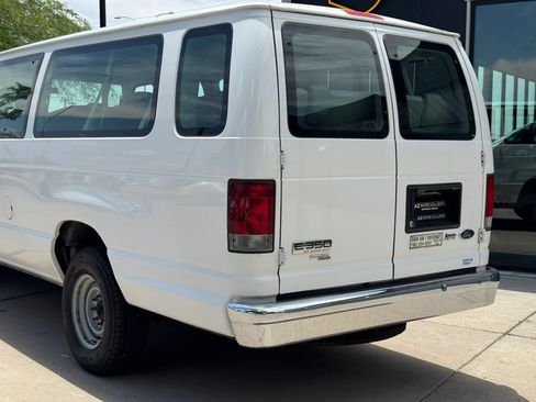 Used 2012 Ford E-350 and Econoline 350 XLT RWD image 48