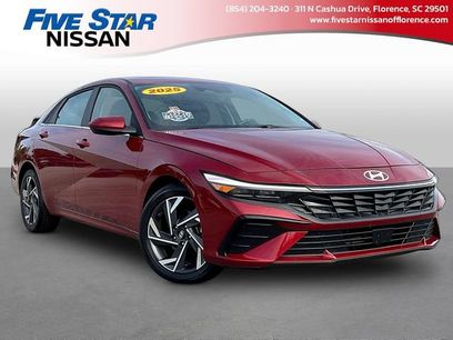 Used 2025 Hyundai Elantra SEL