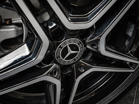 Certified 2023 Mercedes-Benz GLB 250 4MATIC image 8