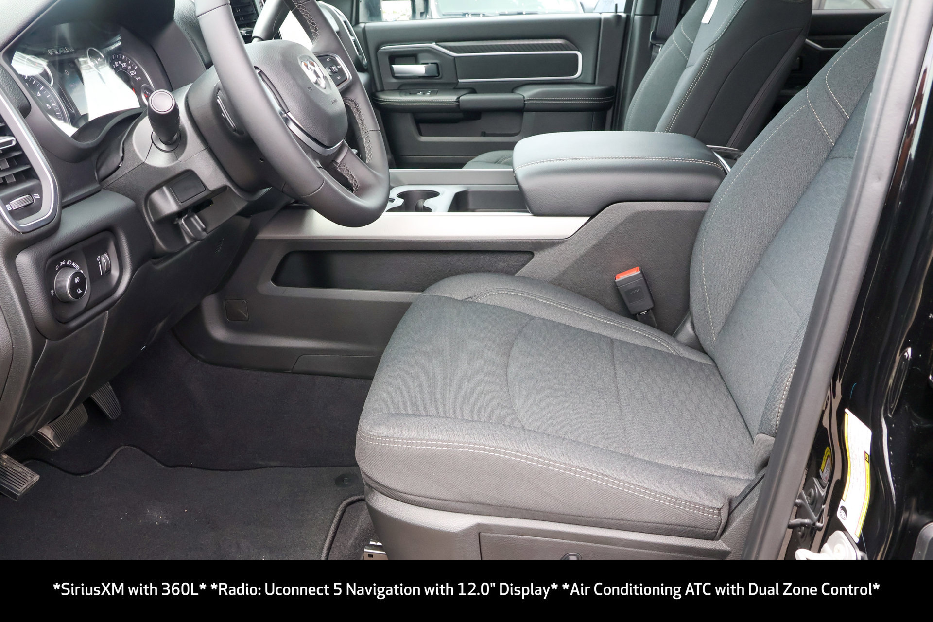 New 2026 RAM 2500 Big Horn AWD/4WD image 6