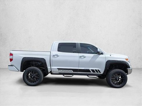 Used 2017 Toyota Tundra Limited w/ Limited Premium Package AWD/4WD image 4
