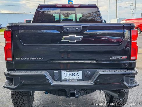 New 2026 Chevrolet Silverado 2500 ZR2 image 5