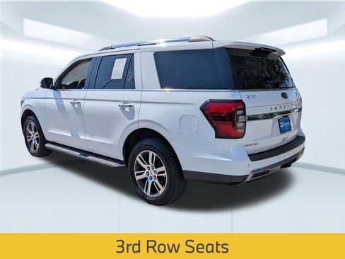 Used 2022 Ford Expedition Limited RWD image 4