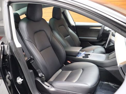 Used 2023 Tesla Model 3 Standard Range image 62