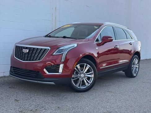 Used 2024 Cadillac XT5 Premium Luxury w/ Technology Package AWD/4WD image 1
