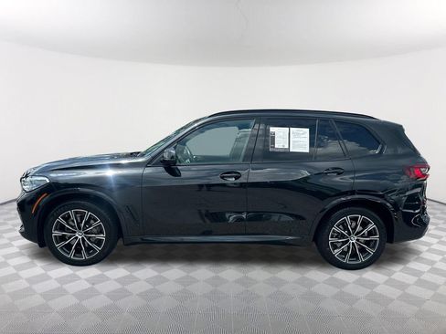 Used 2022 BMW X5 xDrive40i w/ M Sport Package AWD/4WD image 8