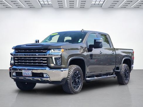 Used 2022 Chevrolet Silverado 2500 LTZ w/ LTZ Convenience Package AWD/4WD image 8