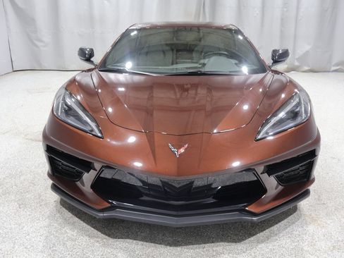 Used 2023 Chevrolet Corvette Stingray Convertible w/ Z51 Performance Package RWD image 9