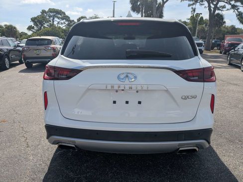 Used 2023 INFINITI QX50 Luxe FWD image 6