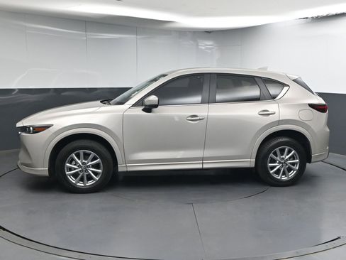 Used 2025 MAZDA CX-5 AWD 2.5 S w/ Preferred Package image 4