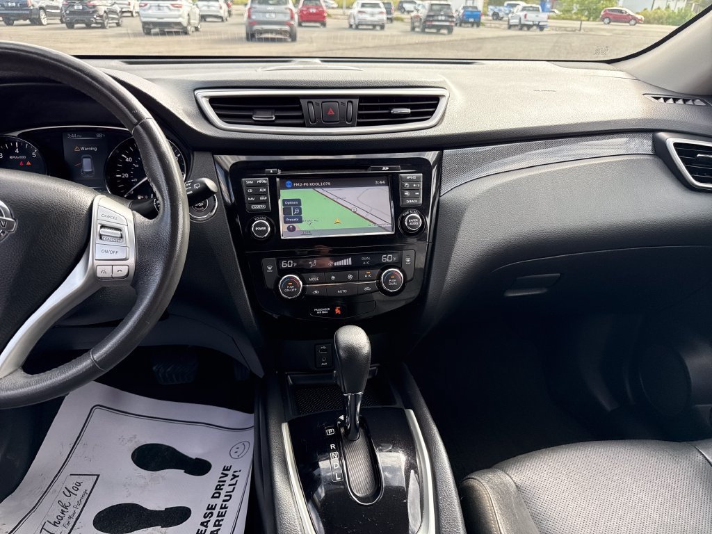 Used 2014 Nissan Rogue SL AWD/4WD image 19