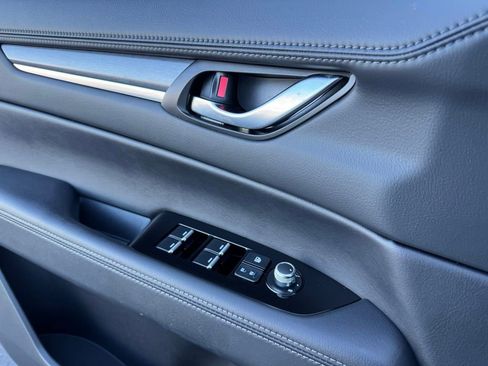 Used 2024 MAZDA CX-5 AWD 2.5 S w/ Premium Package image 3