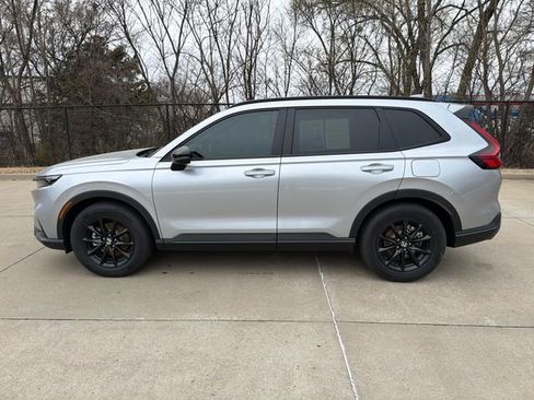 Used 2026 Honda CR-V Sport image 2