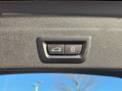 Used 2026 BMW X6 M60i image 7