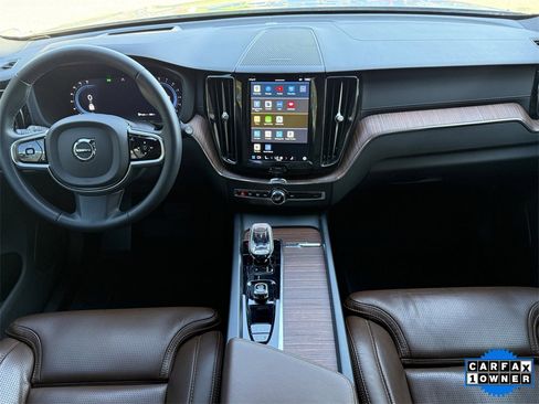 Used 2023 Volvo XC60 B5 Ultimate w/ Protection Package Premier image 16