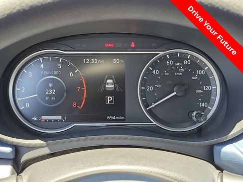 Used 2025 Nissan Versa SV w/ Trunk Package FWD image 7